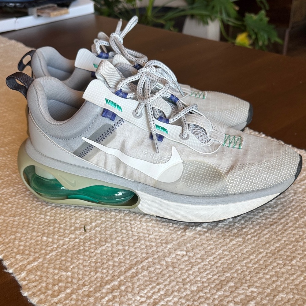 Nike Air Max Photon Dust Clear Emerald Sneakers